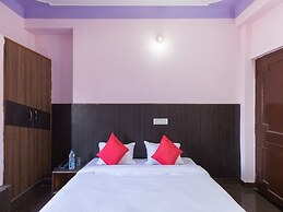 OYO 23056 Hotel Utsav