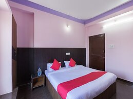OYO 23056 Hotel Utsav