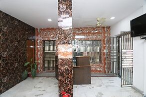 OYO 23207 Hotel Raj Shree