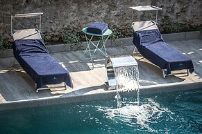 Maji Como Lake apartments