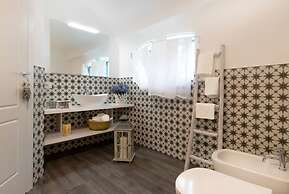 Maji Como Lake apartments