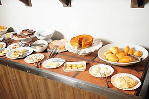 BOMBONATO HOTEL - Fácil Acesso ao Aeroporto e parque de Exposições ABC