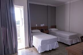 BOMBONATO HOTEL - Fácil Acesso ao Aeroporto e parque de Exposições ABC