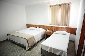 BOMBONATO HOTEL - Fácil Acesso ao Aeroporto e parque de Exposições ABC