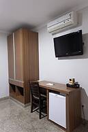 BOMBONATO HOTEL - Fácil Acesso ao Aeroporto e parque de Exposições ABC