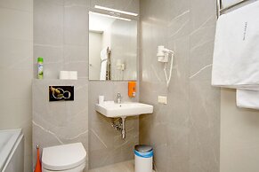 Arena Summit Apart Hotel