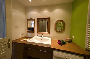 Opera Theater Apartment