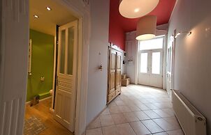 Opera Theater Apartment