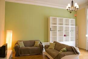 Opera Theater Apartment