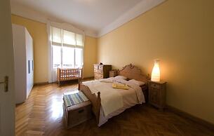 Opera Theater Apartment