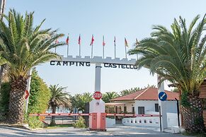 Happy Camp Mobile Homes in Castello Camping and Summer Resort