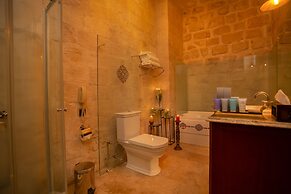 Tarihi Selcuklu Konagi