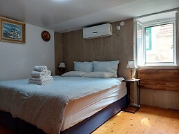 Cozy En-suite Rm on Dumanica