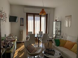 Pampero & Catona House B&B
