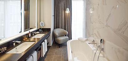 ANDAZ VIENNA AM BELVEDERE, BY HYATT