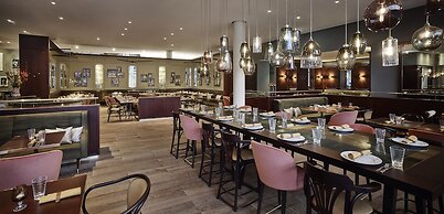 ANDAZ VIENNA AM BELVEDERE, BY HYATT