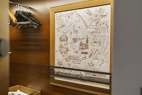 ANDAZ VIENNA AM BELVEDERE, BY HYATT