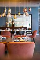 ANDAZ VIENNA AM BELVEDERE, BY HYATT