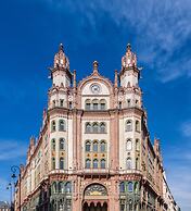 Párisi Udvar Hotel Budapest, part of Hyatt