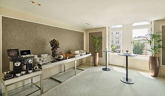 Párisi Udvar Hotel Budapest, part of Hyatt