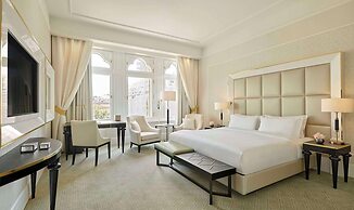 Párisi Udvar Hotel Budapest, part of Hyatt