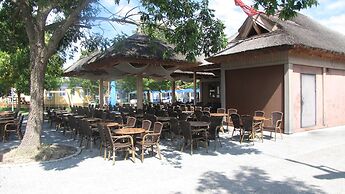 Happy Camp Mobile Homes in Camping Terme Catez