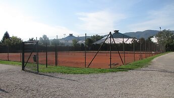 Happy Camp Mobile Homes in Camping Terme Catez