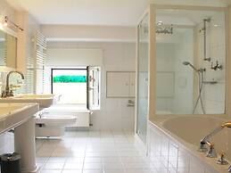 Ferienhaus Villa EMG Düsseldorf Krefeld