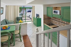 Aparthotel Esquinzo Y Monte Del Mar