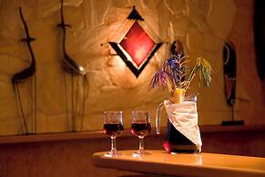 Aparthotel Esquinzo Y Monte Del Mar