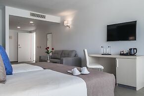 Aparthotel Esquinzo Y Monte Del Mar