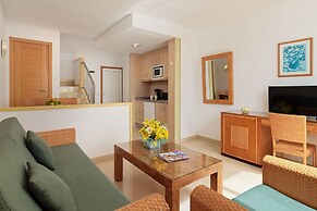 Aparthotel Esquinzo Y Monte Del Mar