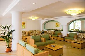 Aparthotel Esquinzo Y Monte Del Mar