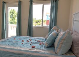 Mount Royal Luxury Condos