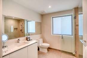 CH Luxury Condos & Studios On The Beach