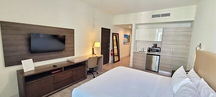 CH Luxury Condos & Studios On The Beach