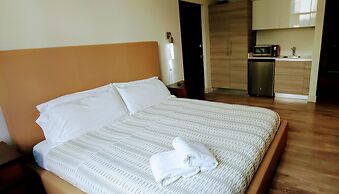 CH Luxury Condos & Studios On The Beach