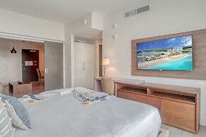 CH Luxury Condos & Studios On The Beach