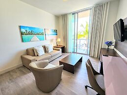 CH Luxury Condos & Studios On The Beach