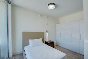 CH Luxury Condos & Studios On The Beach