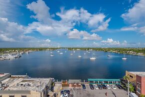 CH Luxury Condos & Studios On The Beach