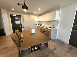 CH Luxury Condos & Studios On The Beach