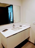 CH Luxury Condos & Studios On The Beach