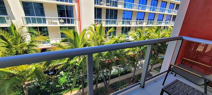 CH Luxury Condos & Studios On The Beach