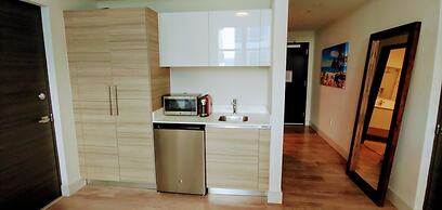 CH Luxury Condos & Studios On The Beach