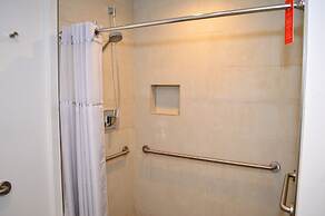 CH Luxury Condos & Studios On The Beach