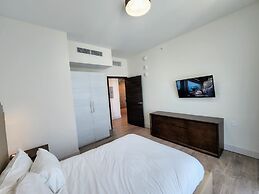 CH Luxury Condos & Studios On The Beach