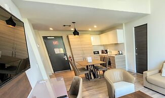 CH Luxury Condos & Studios On The Beach