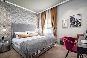 Zamarin Hotel