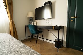 Zamarin Hotel